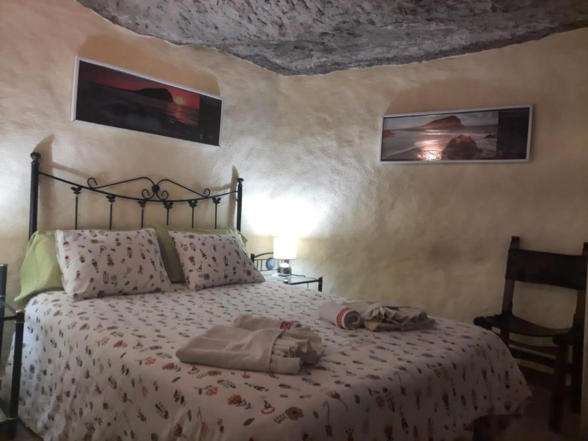 Cueva Sasha ξενώνας Σαν Μιγκέλ ντε Αμπόνα Εξωτερικό φωτογραφία